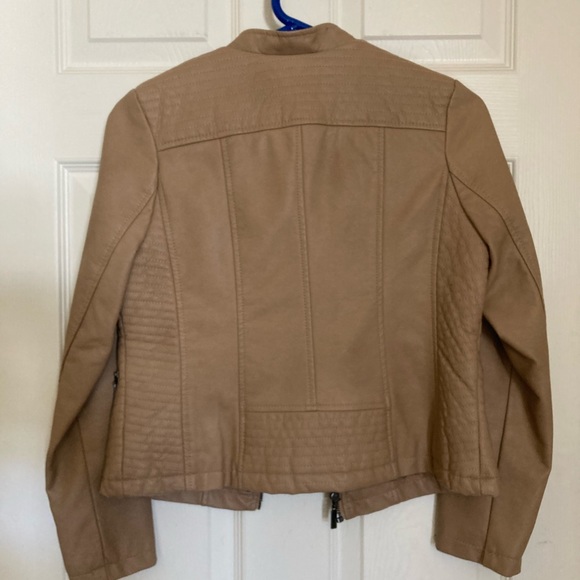 Alfani faux tan leather jacket petite petite size - Picture 2 of 2